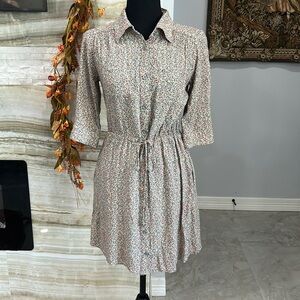 Max & Mia Drawstring Shirt Dress Flower Print Size XS‎